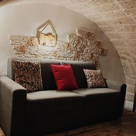 Casa Melania برينديسي